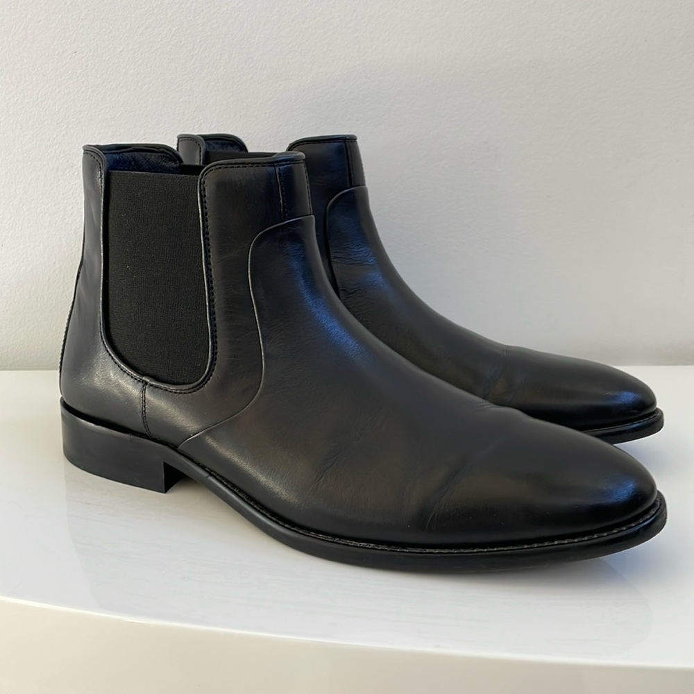 Johnston & Murphy black leather boots